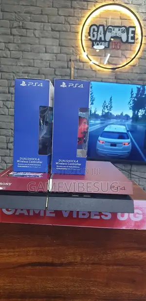 Playstation 4 Console - 10 Best Games and 2 Controllers Pack