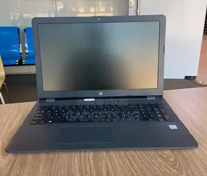 Laptop HP 250 G6 8GB Intel Core I3 HDD+SSD 500GB