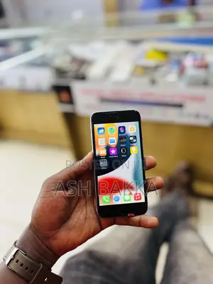 Apple iPhone 6s 64 GB Silver
