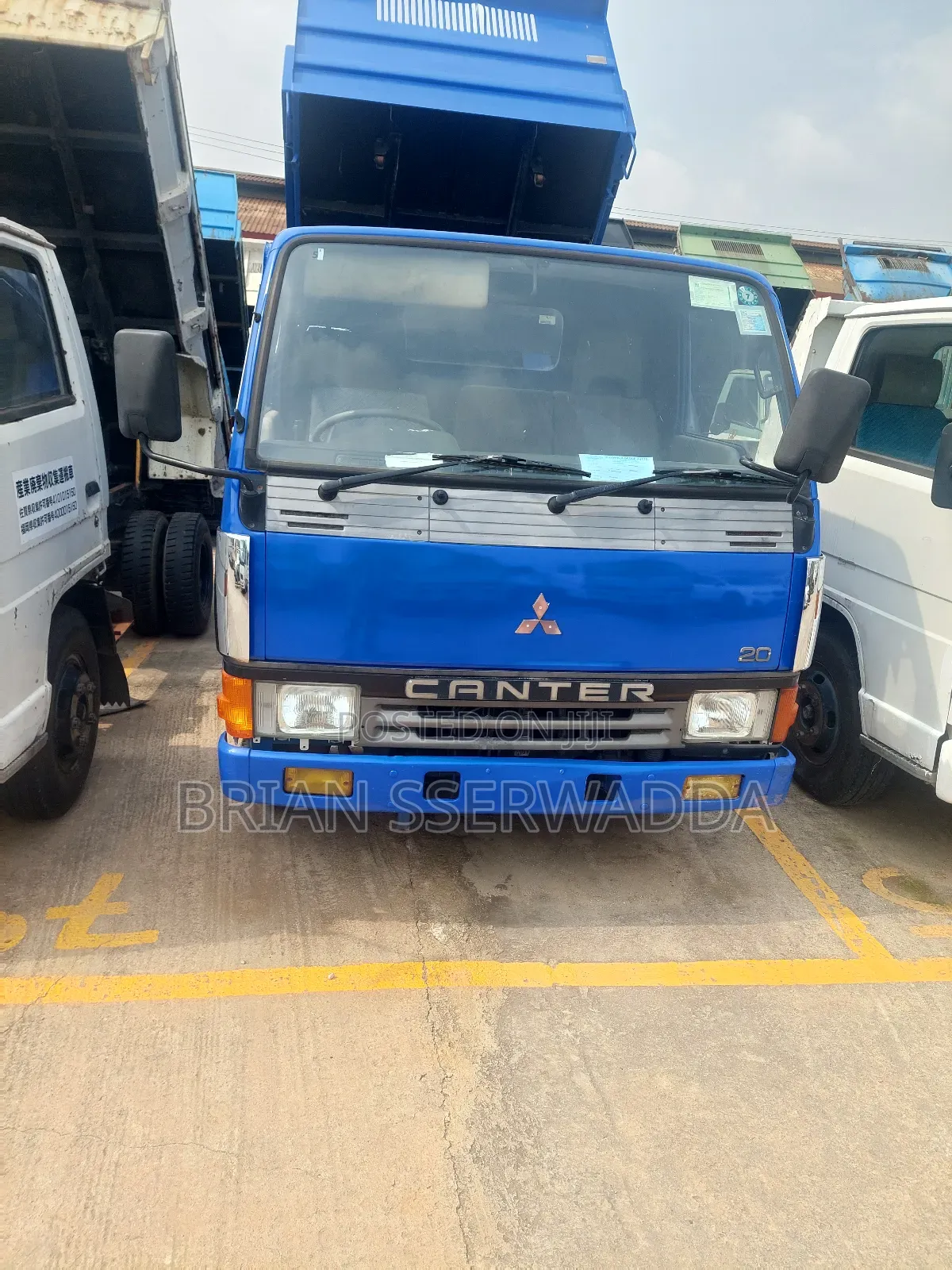 Mitsubishi Canter 1989 Blue