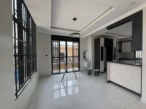 5bdrm Duplex in Komamboga, Central Division for sale