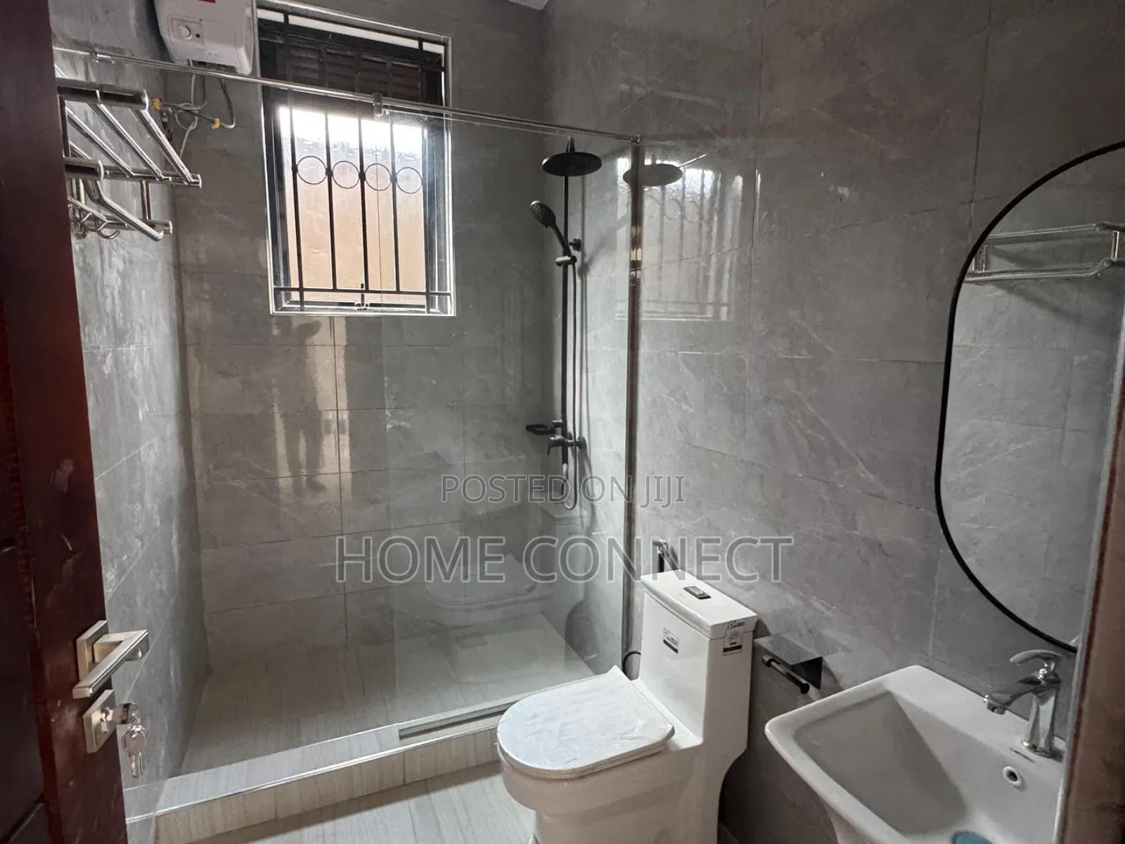 5bdrm Duplex in Komamboga, Central Division for sale