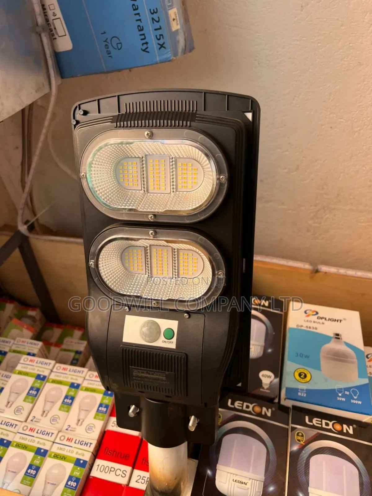 100w Outdoor Solar Street Light