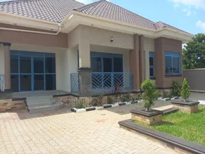 Furnished 4bdrm Bungalow in Kira for sale
