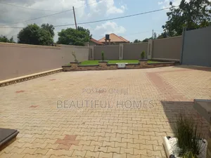 Furnished 4bdrm Bungalow in Kira for sale