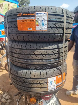 235/50r18 Joyroad Tyres for Mark X.