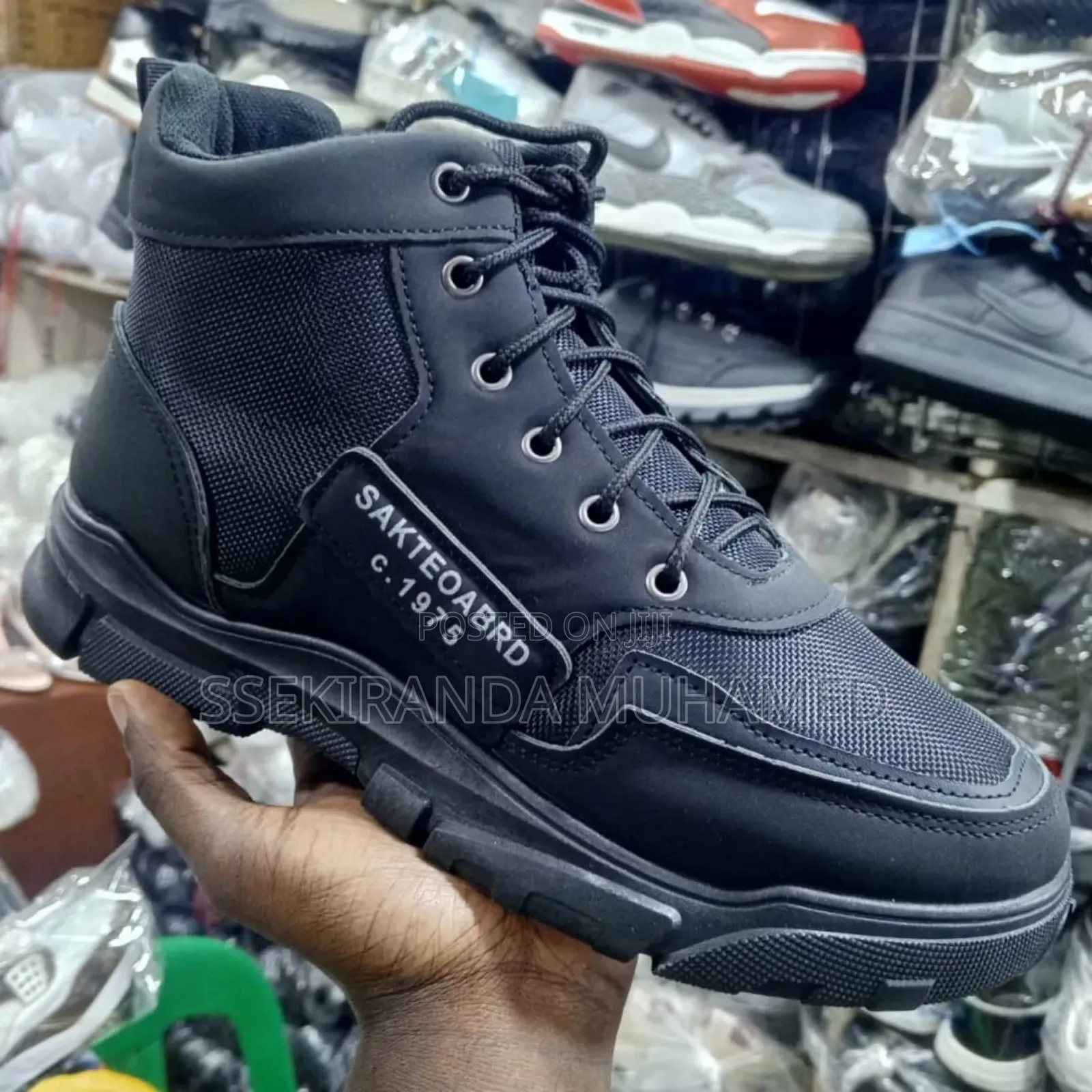 Men's Canvas