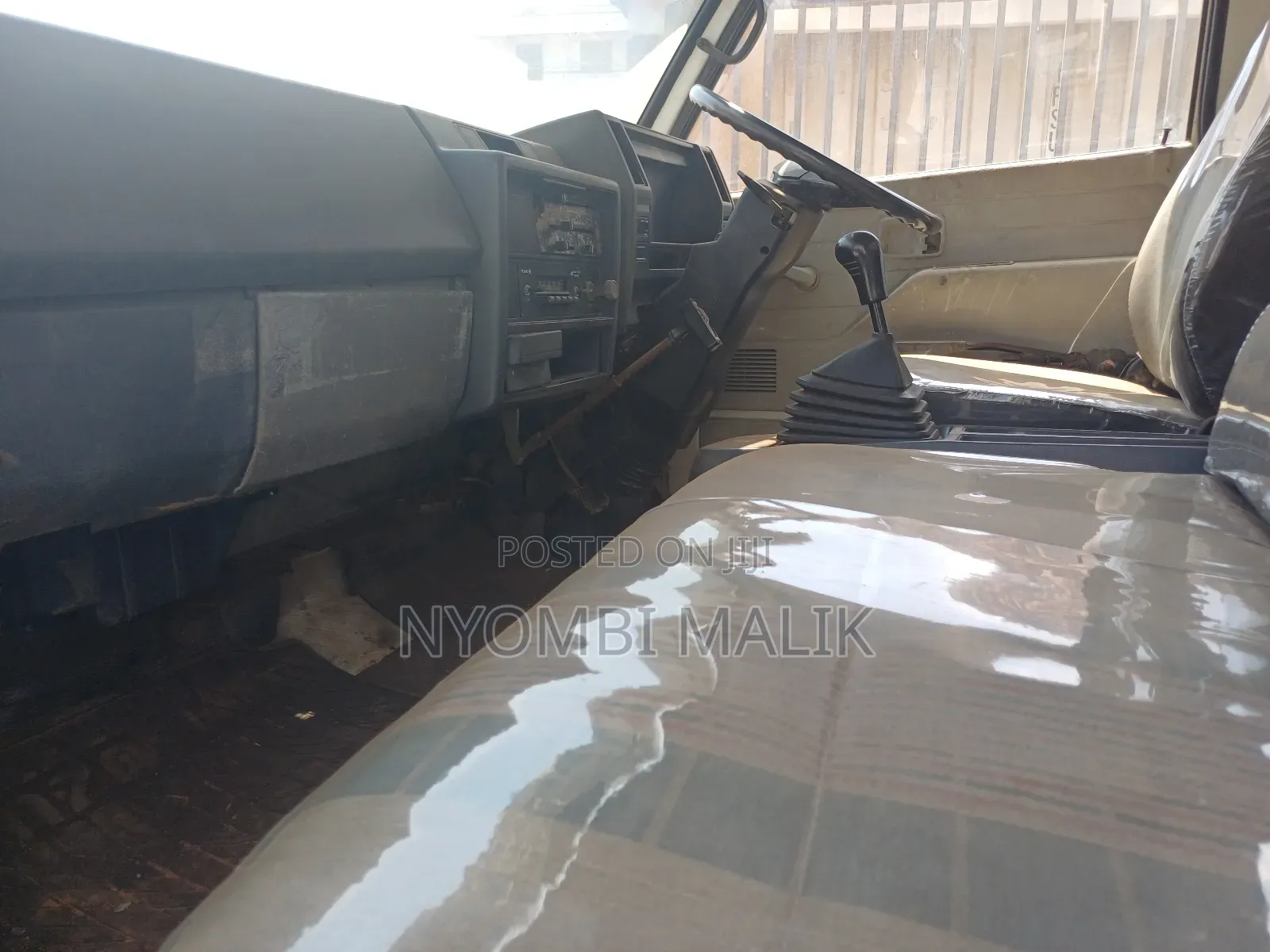 Isuzu Forward Tipper