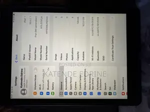 Apple iPad Air (2019) 128 GB Black