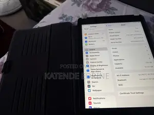 Apple iPad Air (2019) 128 GB Black