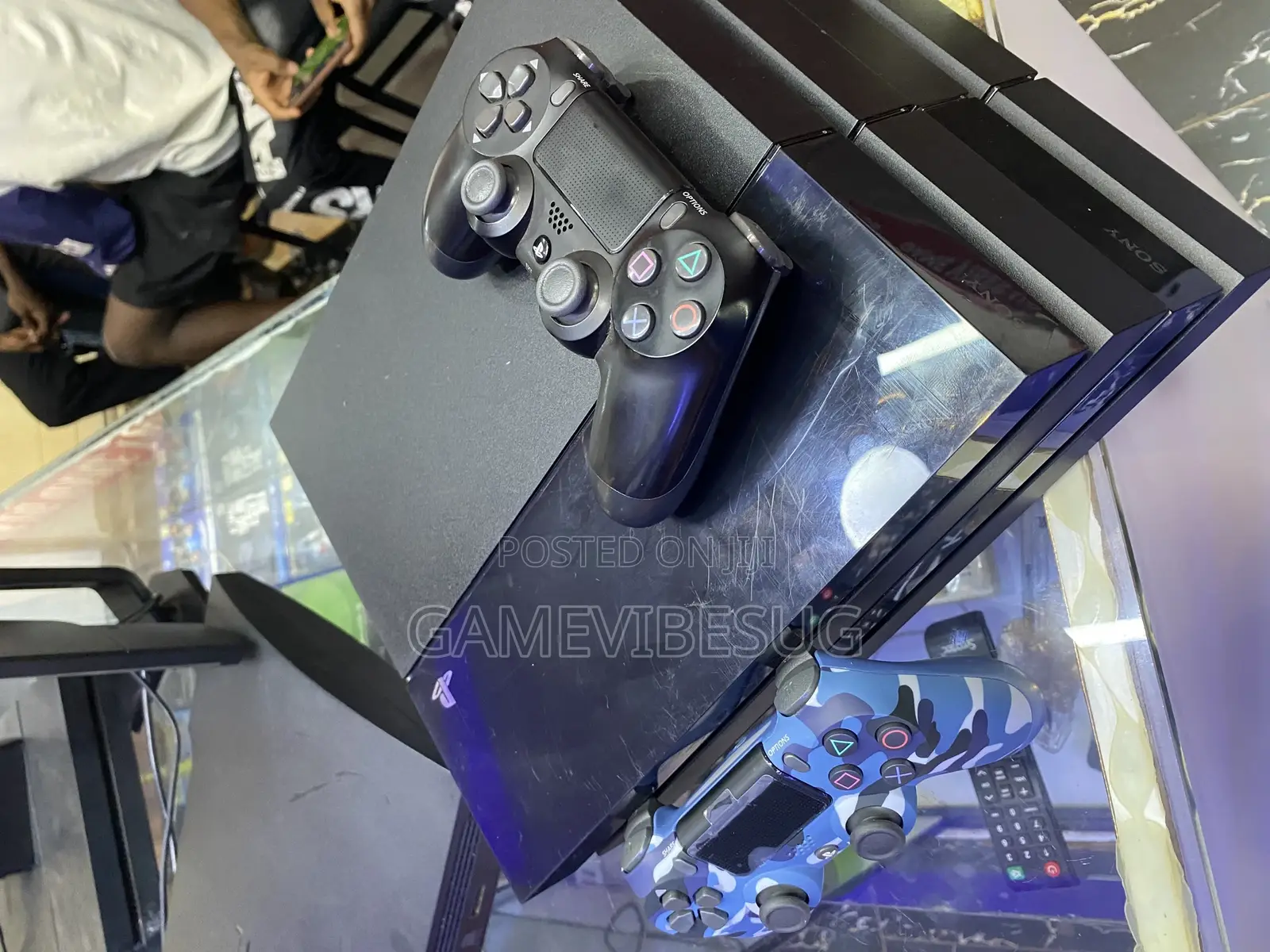 Fully Tested Ps4 Standard Bundle: 2 Pads, 8 Games All Cables!