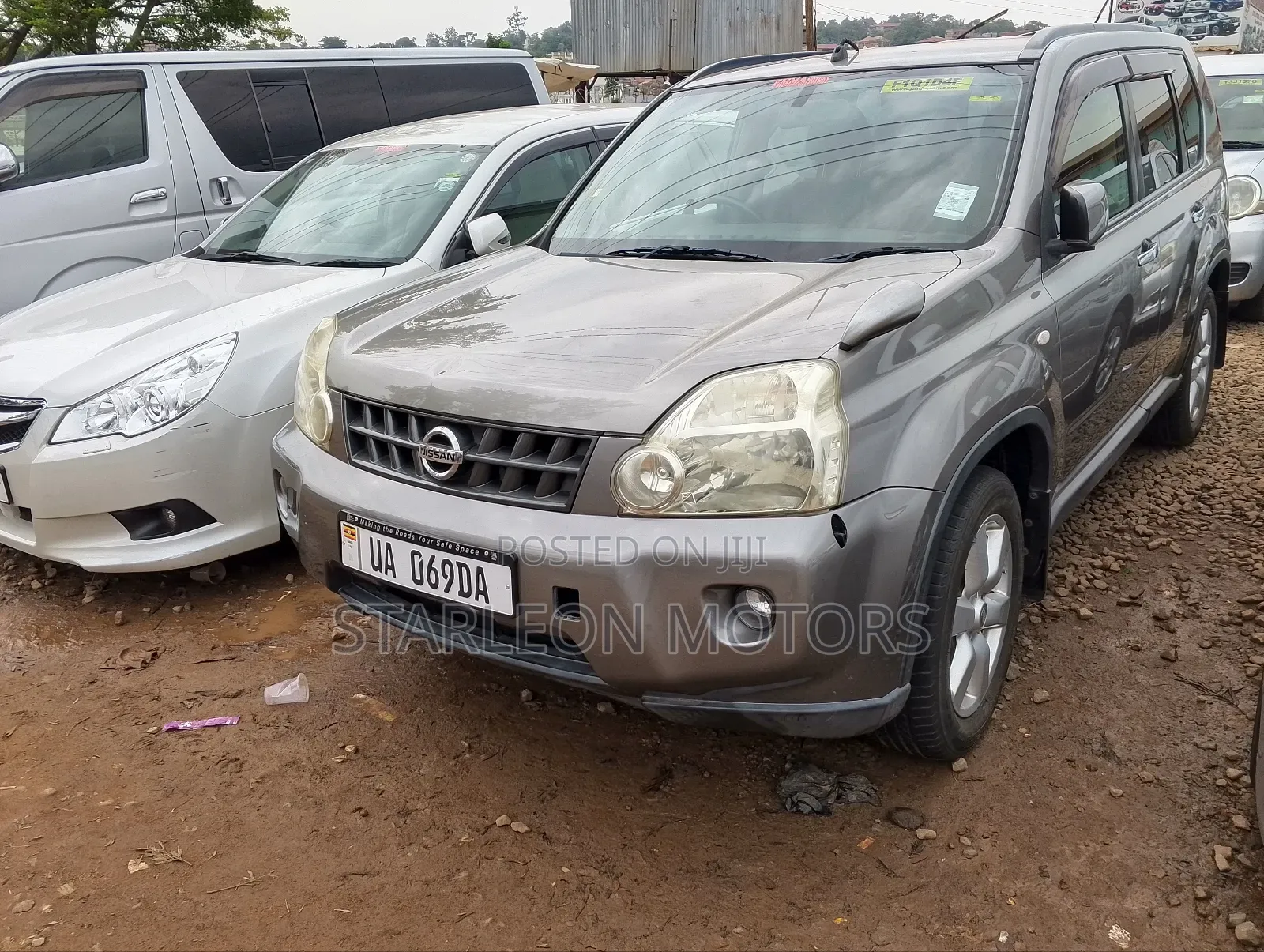Nissan X-Trail 2011 Silver