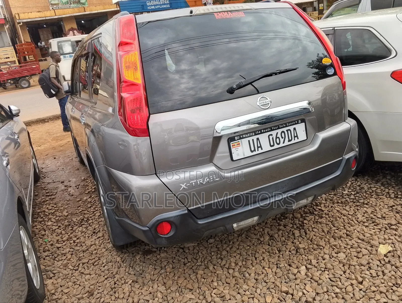 Nissan X-Trail 2011 Silver