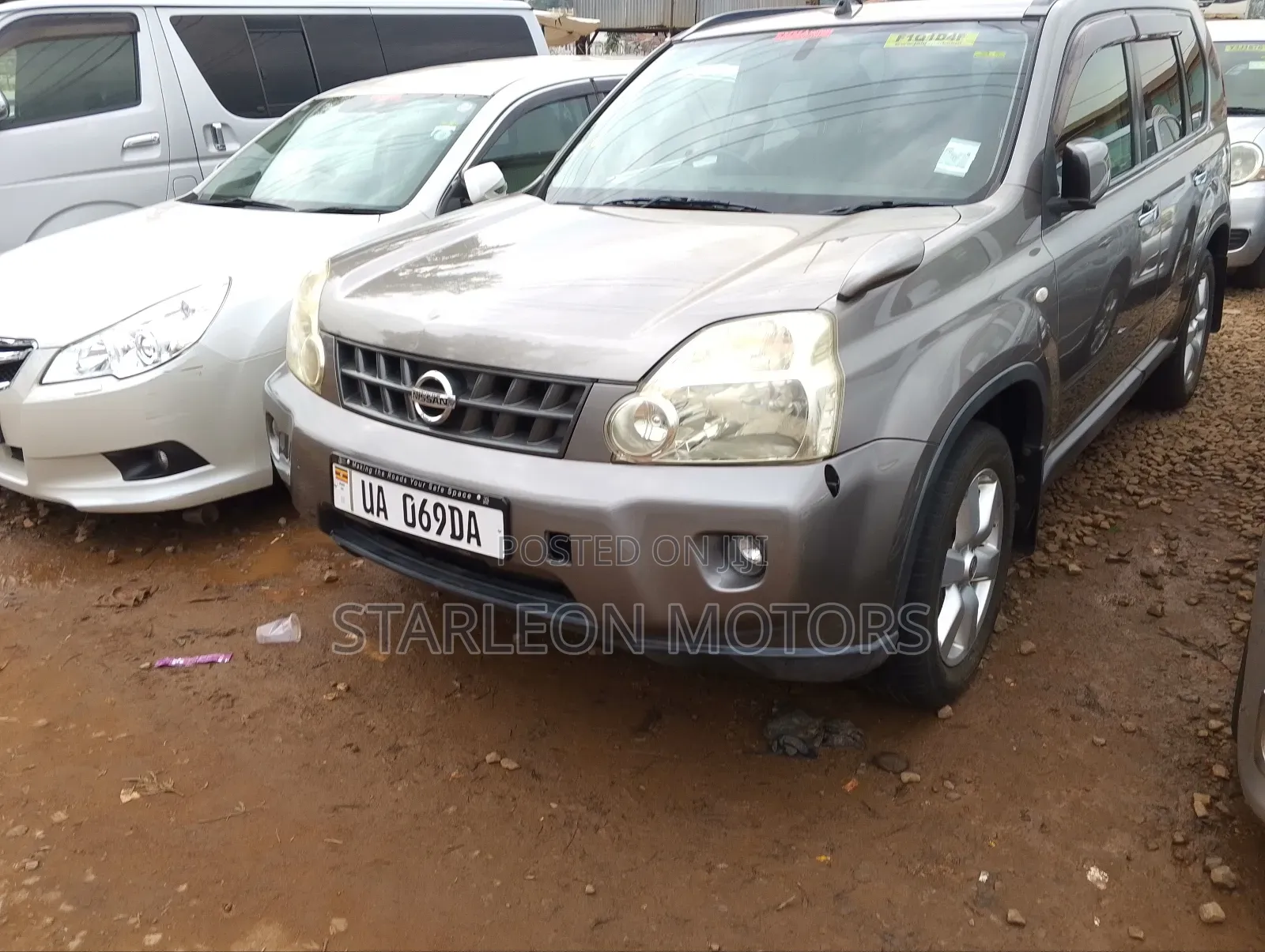 Nissan X-Trail 2011 Silver