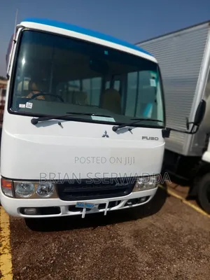 Mitsubishi Fuso Rosa 2011 Blue