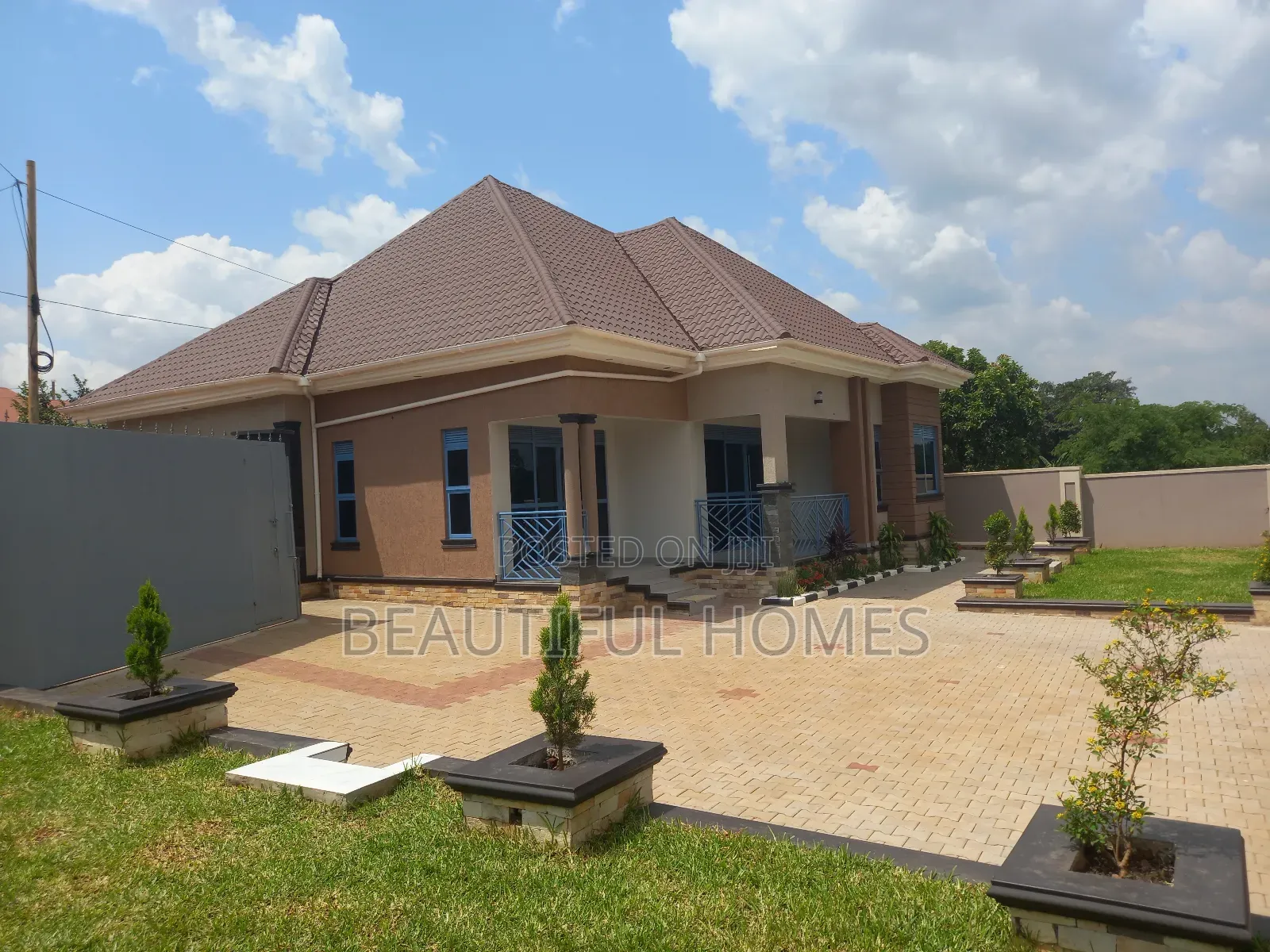 Furnished 4bdrm House in Kira, Central Division for sale