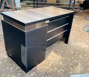 Easy Design Office Table
