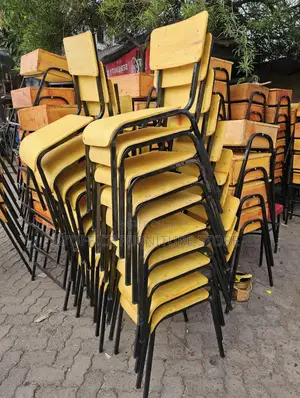 Comfort Seat School Chairs With Locker