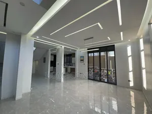 5bdrm Duplex in Akright Estate, Central Division for sale