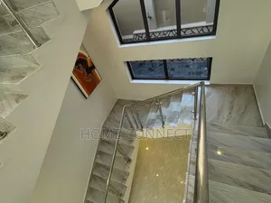 5bdrm Duplex in Akright Estate, Central Division for sale