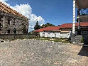 6bdrm Duplex in Serena Kigo, Central Division for sale