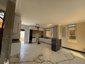 6bdrm Duplex in Serena Kigo, Central Division for sale