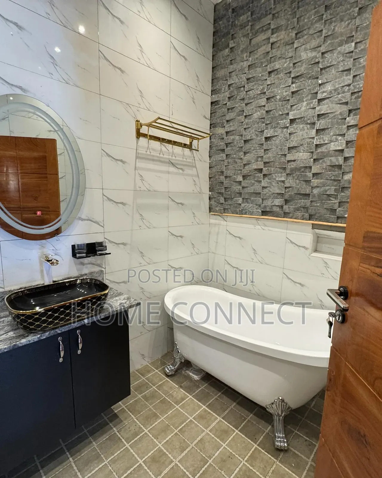 4bdrm Chalet in Najjera Kira Rd, Central Division for sale