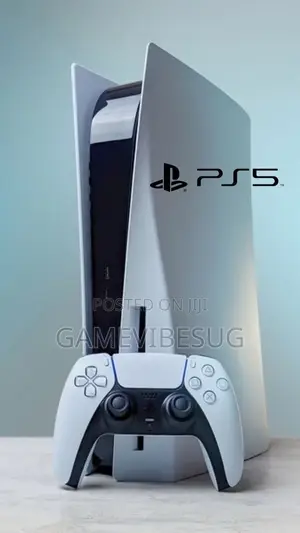 Used Ps5 Standard (Uk) - Includes 2 Controllers 3 Games
