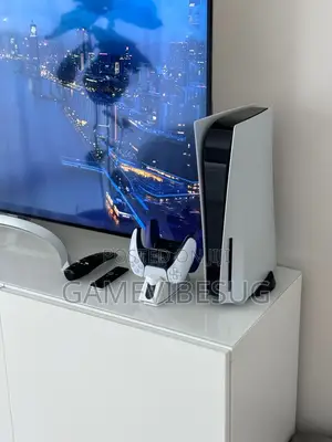 Sony Ps5 Console: 2 Dualsense Pads, 3 Games, Cables