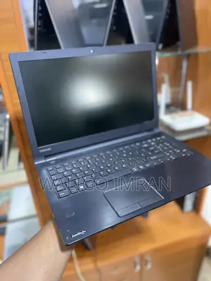 Laptop Toshiba Satellite Radius 15 4GB Intel Core I3 HDD 500GB