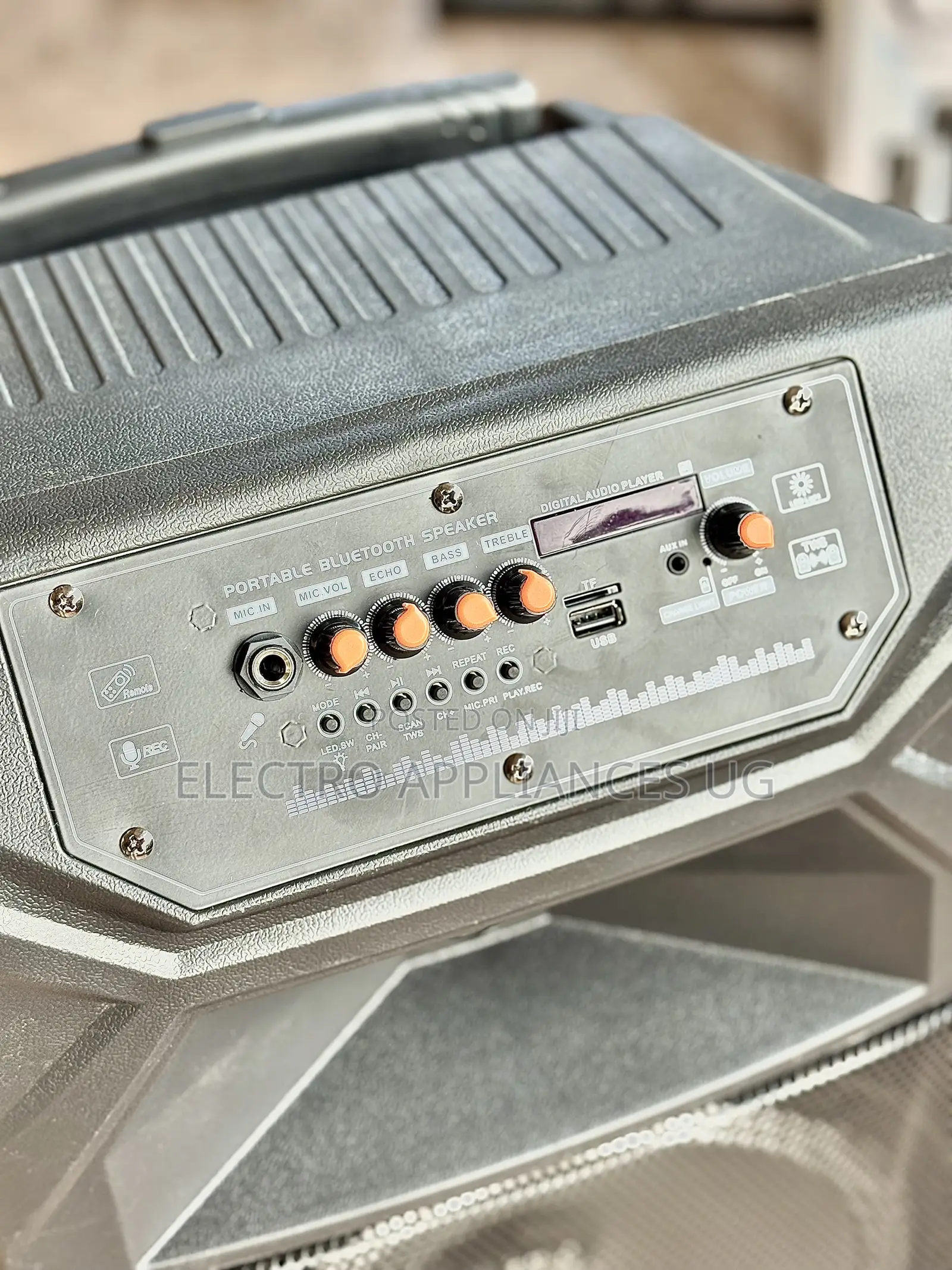 CTC Ct-1210 12-Inch Rechargeable TWS Speaker.