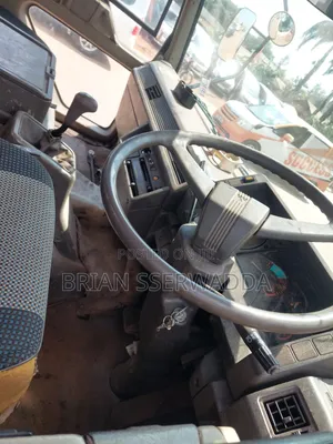 Fuso Fighter 6d16 Black Top Ordinary