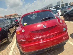 Nissan Juke 2012 Red