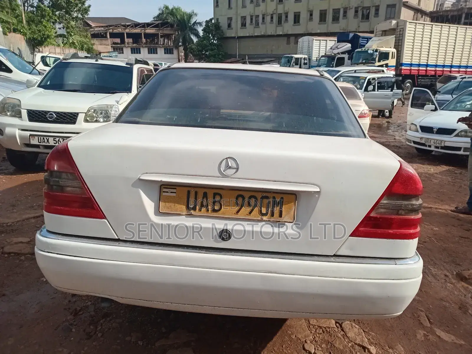 Mercedes-Benz C200 1997 White