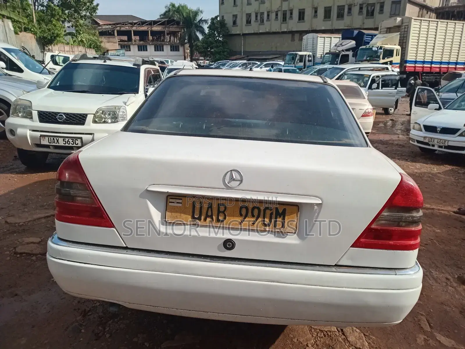Mercedes-Benz C200 1997 White