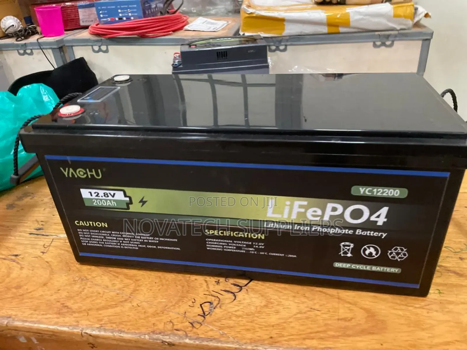 Yachu Premium 12.8v 200ah Lifepo4 Battery With 3-Year Warranty