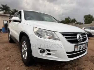 Volkswagen Tiguan 2010 White