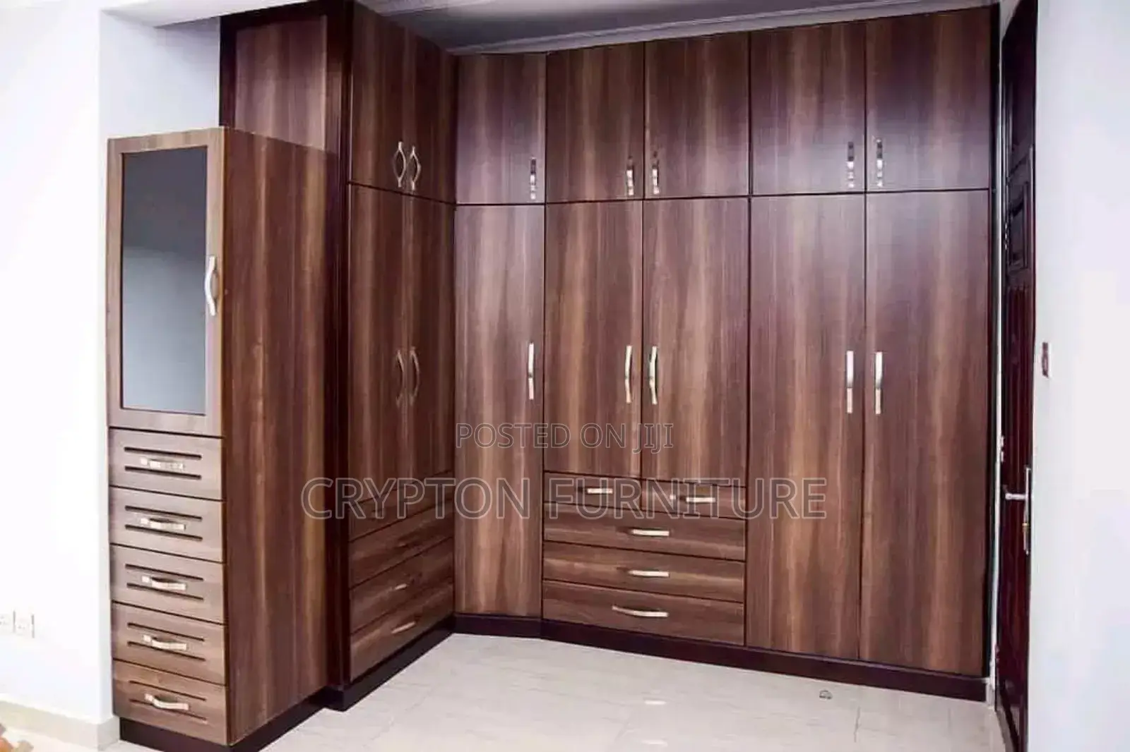 Wordrobe, Capboard, Center Table
