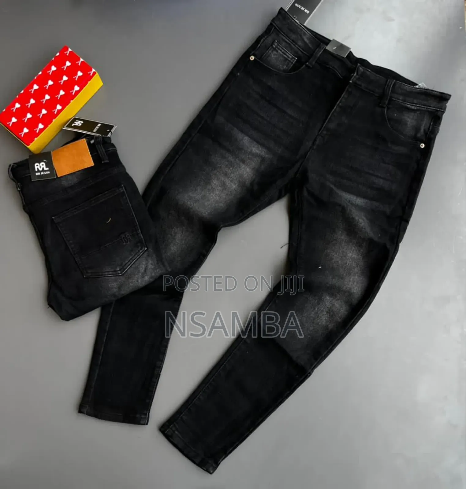 Heavy Jeans