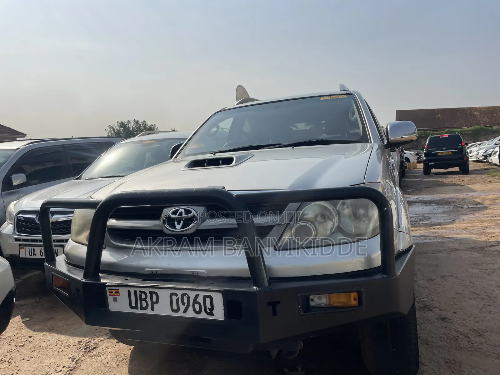 Toyota Fortuner 2013 Gold