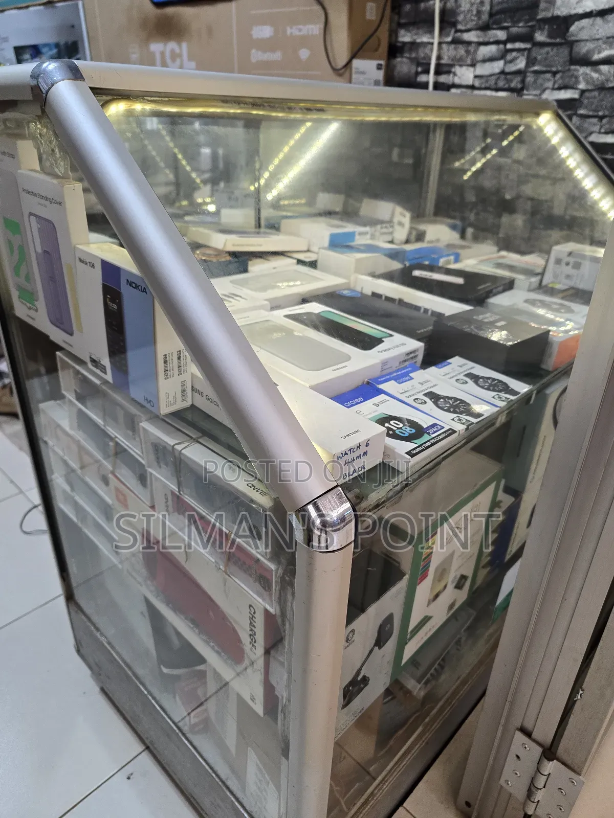 Display Glass Counter Available