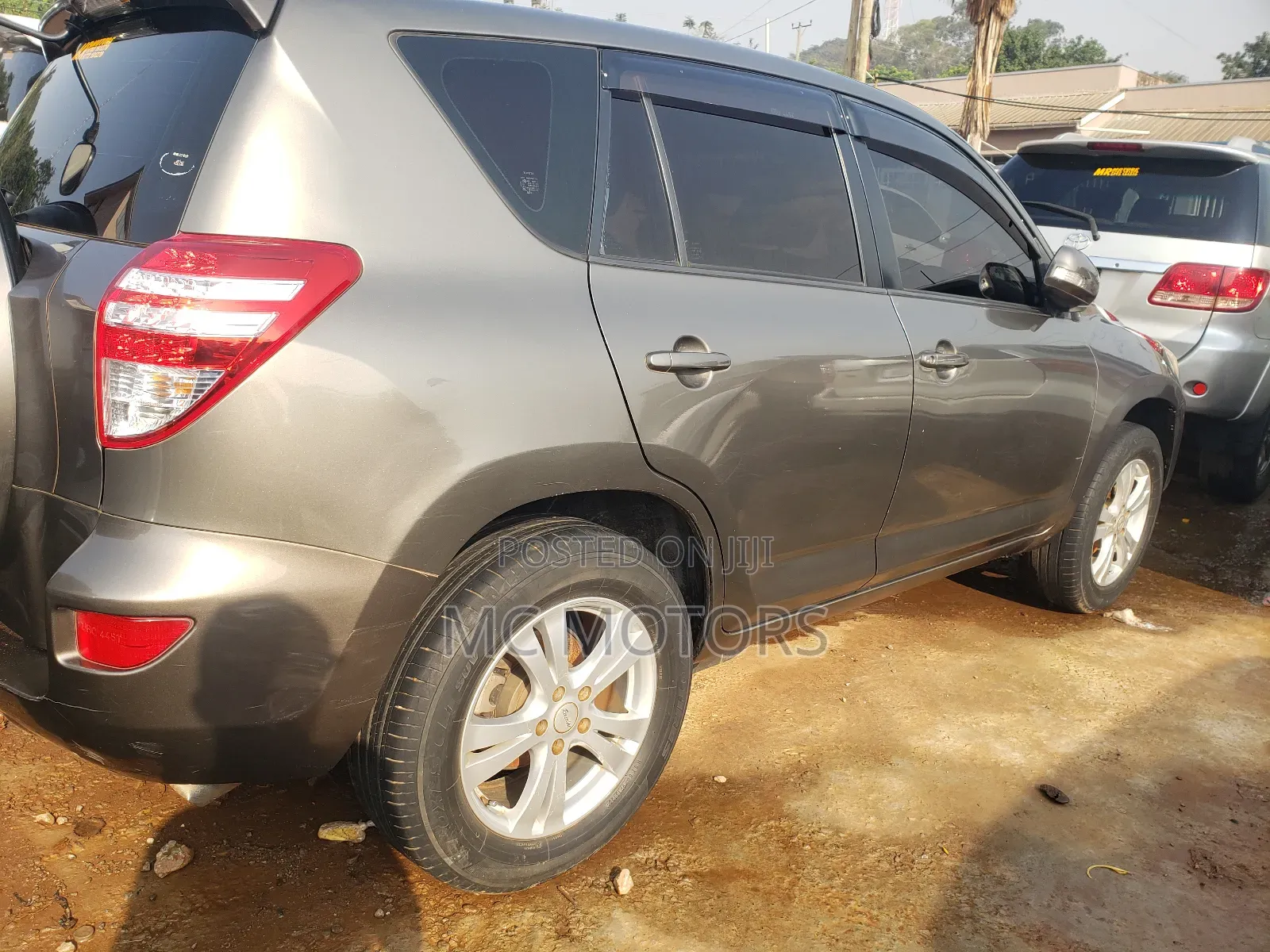 Toyota RAV4 2011 Gray