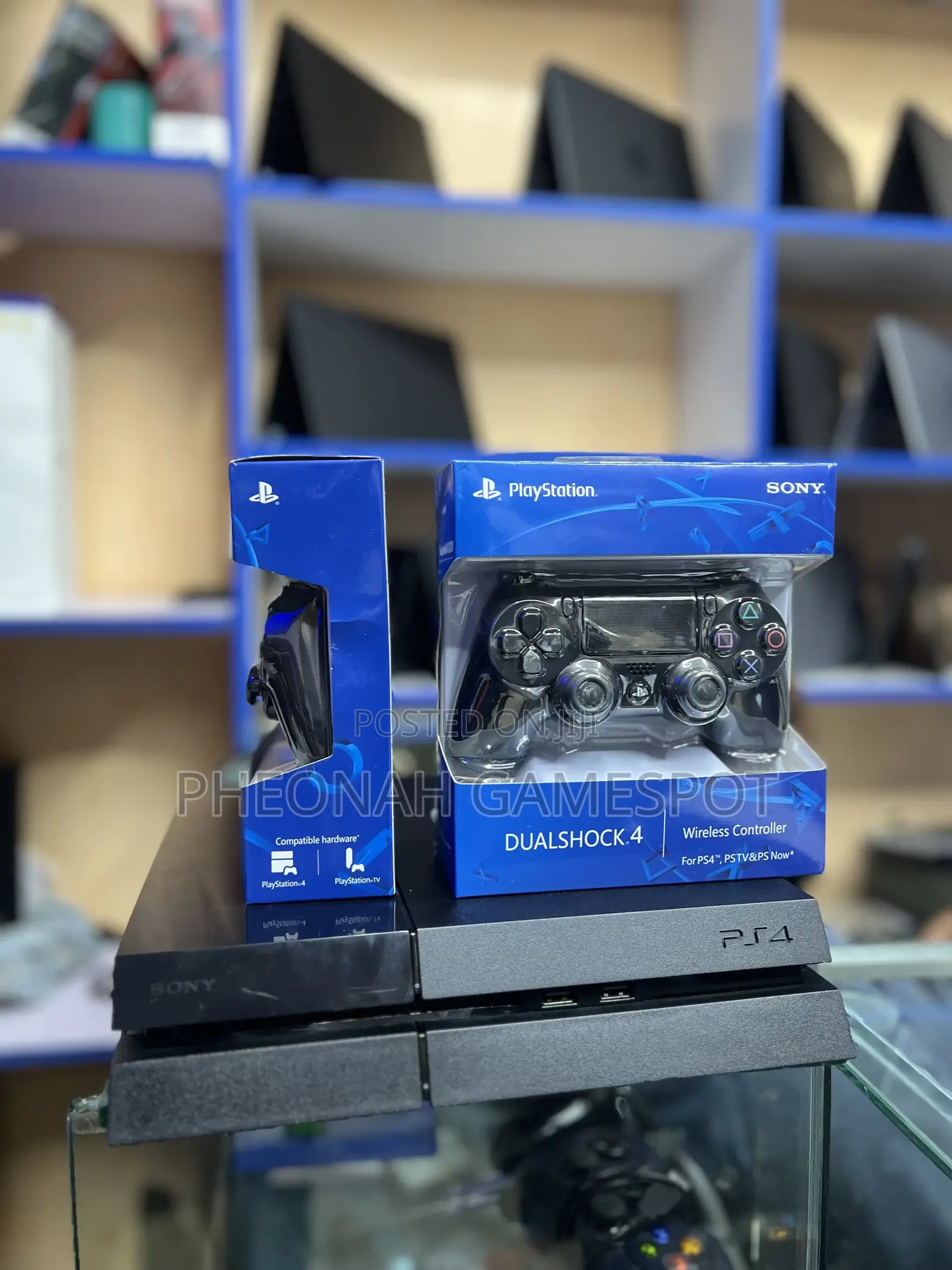 Ps4 Comfortable Fun Machine, 2 Pads Plus 15 Games Installed.