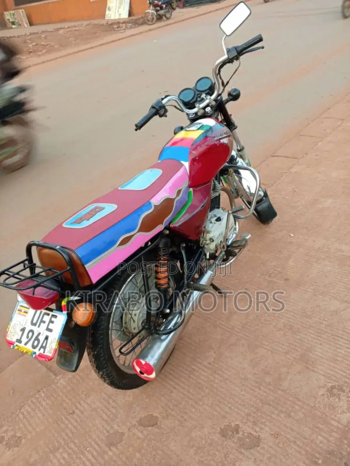 Bajaj Boxer 100 2025 Red