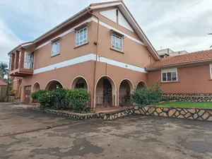4bdrm Duplex in Fs Properties Ltd, Central Division for rent
