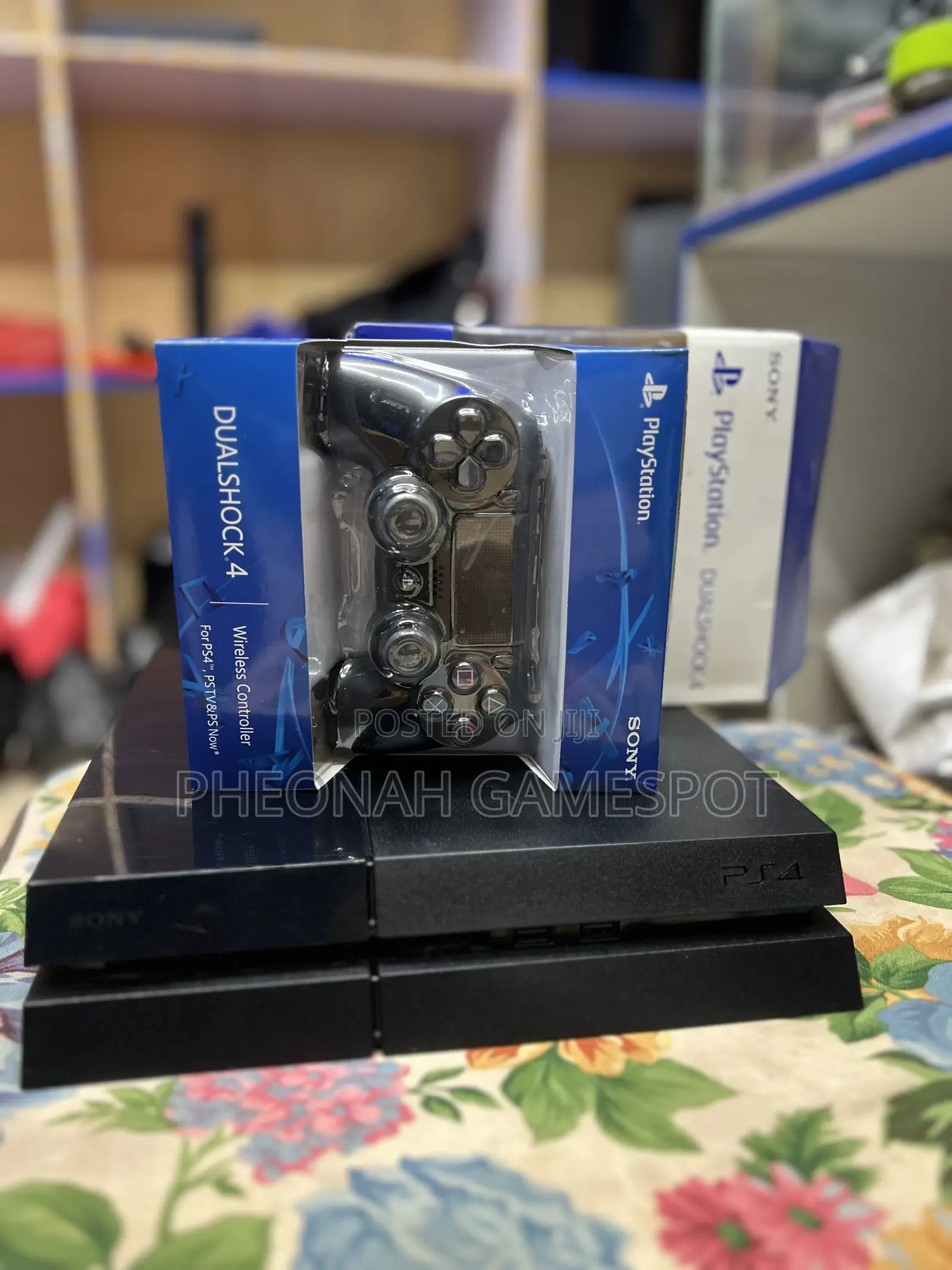 Ps4 Calm Gaming Bundle, 2 Pads Included and 20 Games Ready.