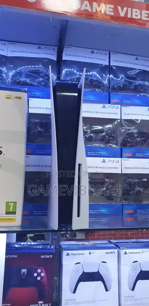 Sony Ps5 Value Pack: 3 Awesome Games, 2 Pads, Hdmi Included!