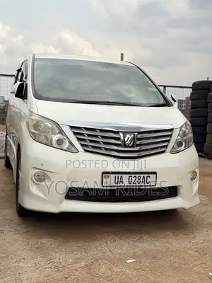 Toyota Alphard 2.4 Petrol FWD 2010 White