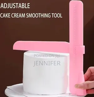 Adjustable Plastic Cake Scraper or Smoother