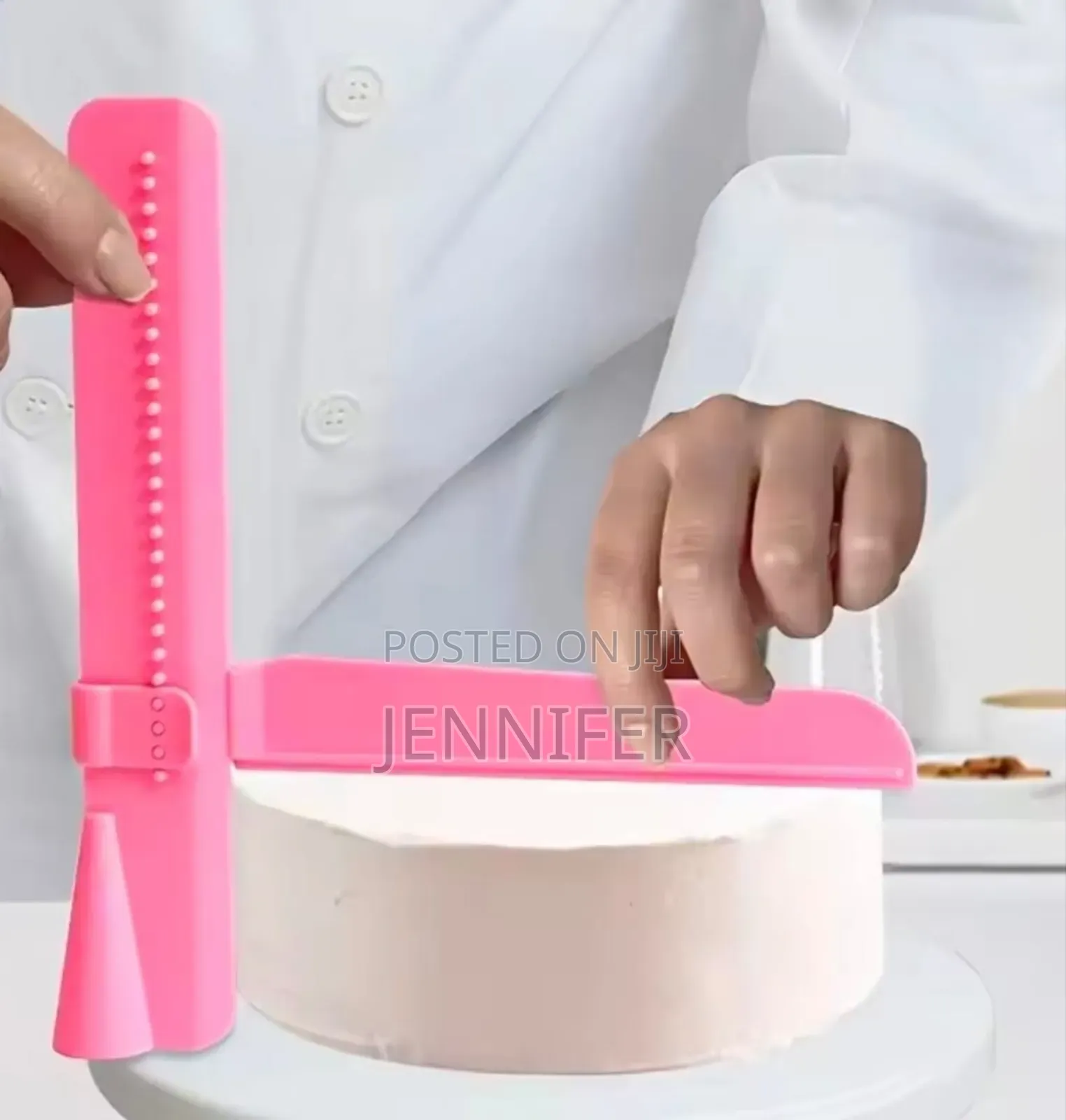 Adjustable Plastic Cake Scraper or Smoother